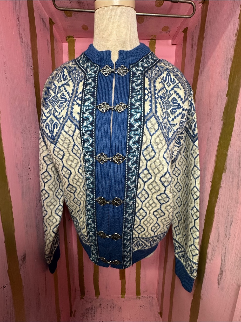 Christiania Norwegian Knit Sweater Lusekofte Metal Clasps X-Large Vintage